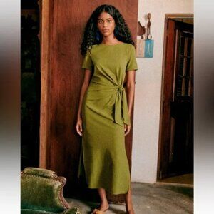 Sezane Pippa dress in Kiwi Small